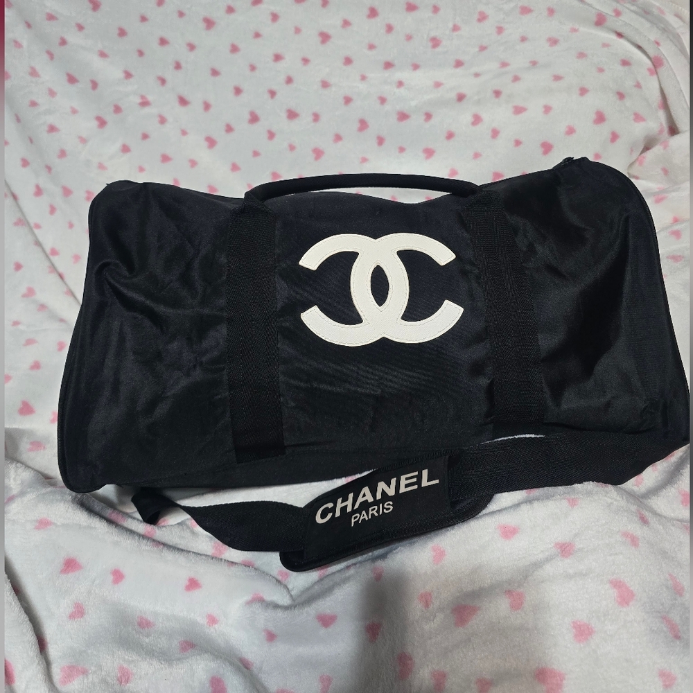 CHANEL beauty duffel bag